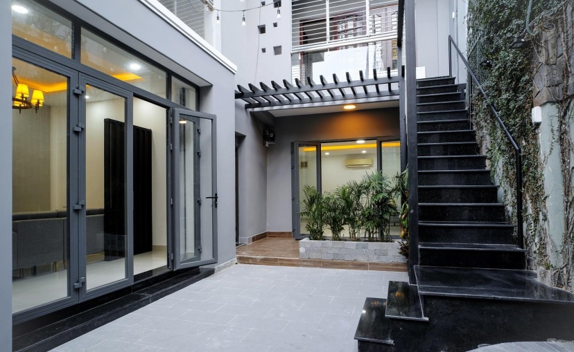 Cactusland Villa Near Bui Vien Street — комфортный отель в Хошимине