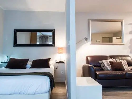 Appartement Rosiers — отель с удобным расположением в Париже