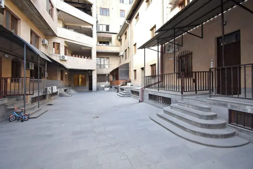 Aparthotel by Luxe Group TT88 — забронировать отель в Ереван