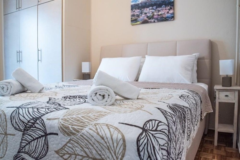 Fix Divine Apartment — комфортный отель в Афины