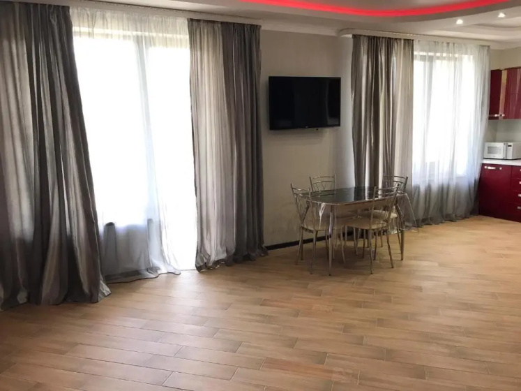 Penthouse studio — забронировать отель в Сухуми