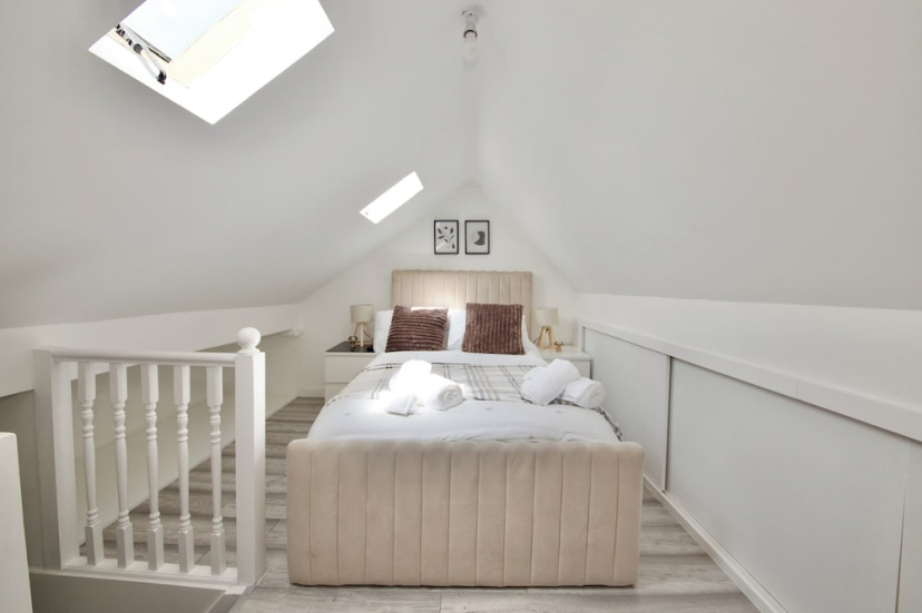 Modern City Apartment in London 3 — отель в Лондоне, Соединенное Королевство