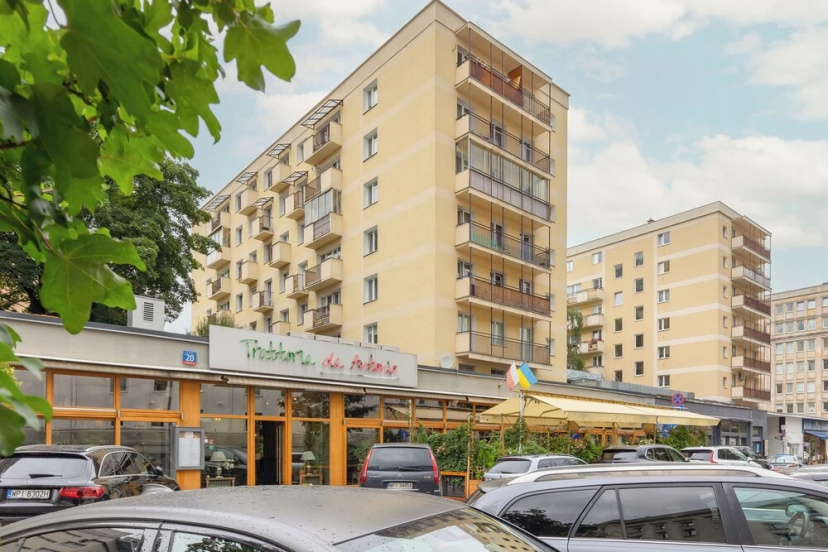 Цены на 2-beedroom Zurawia by Renters в Варшаве