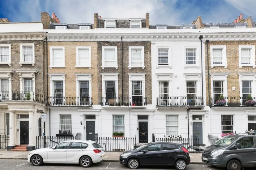 JOIVY Pimlico Flat with Terrace for 3 — комфортный отель в Лондоне
