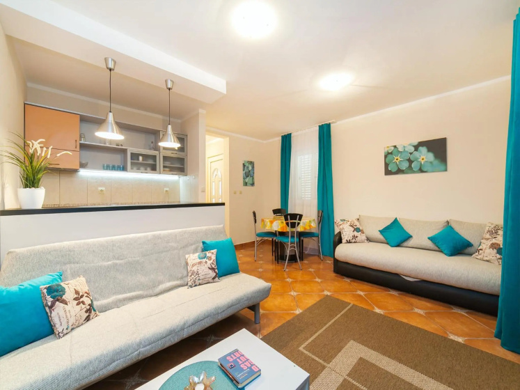 Spin Apartments — отель с удобствами в Будва