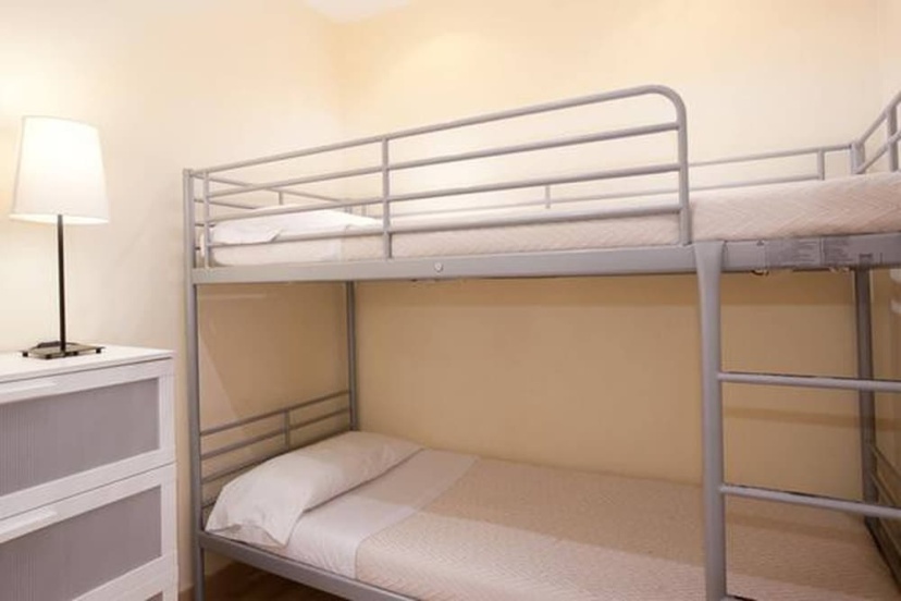 Old Town Apartment With Balcony And Wifi — отзывы гостей и цены