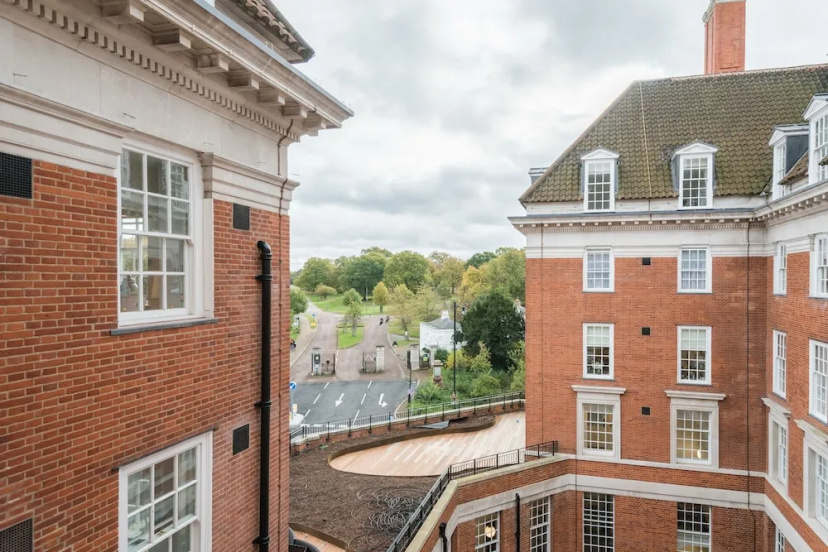Luxurious Apartment by Richmond Park — отзывы гостей и цены