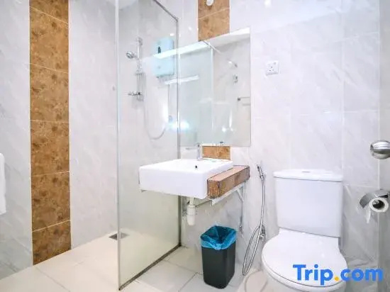 Цены на Kingston Hotel 8 @ Kuala Lumpur Bukit Bintang в Куала-Лумпуре