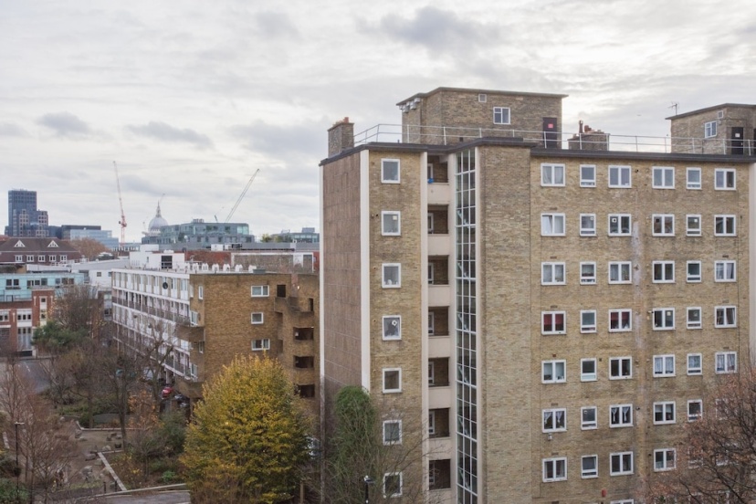 1 Bedroom Apartment With Balcony in Angel — отель с удобным расположением в Лондоне