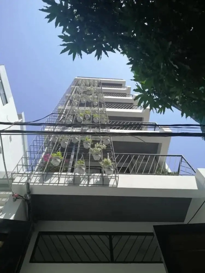 Florence Apartment — забронировать отель в Нячанге