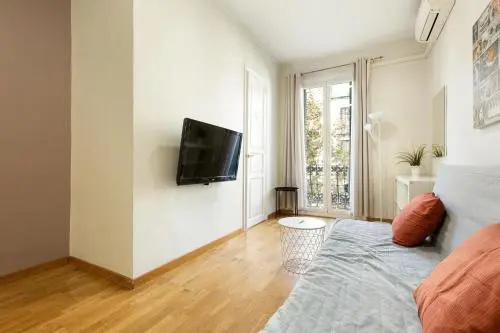Stay U-nique Apartments Consell 3 — отель в Барселоне, Испания