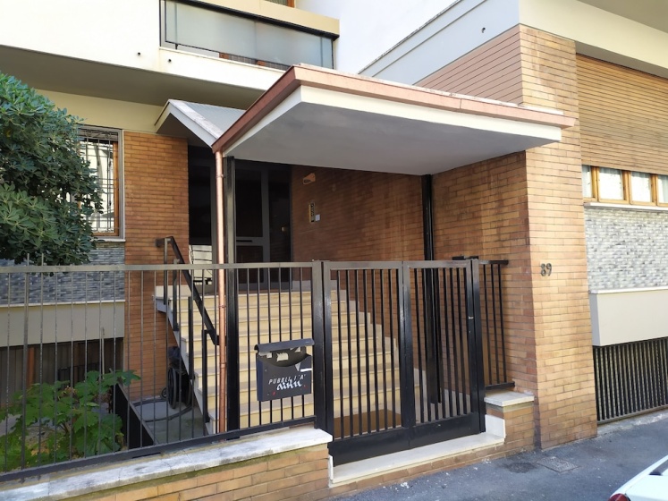 Le Nove Muse Guesthouse — забронировать отель в Флоренции