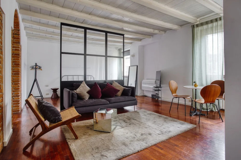 JOIVY Superb Studio In The Centre Of Milan — отель в Милане, Италия