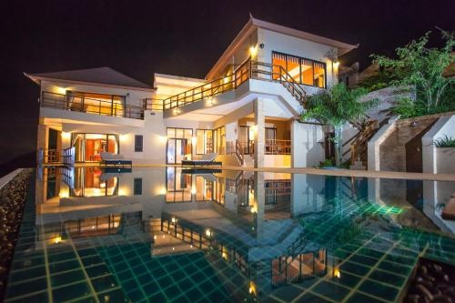 Fah Suay villa — отель с удобным расположением в Кохе