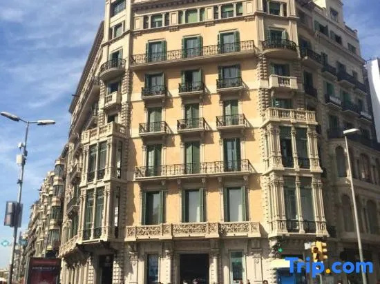 Hotel Ginebra — комфортный отель в Барселоне