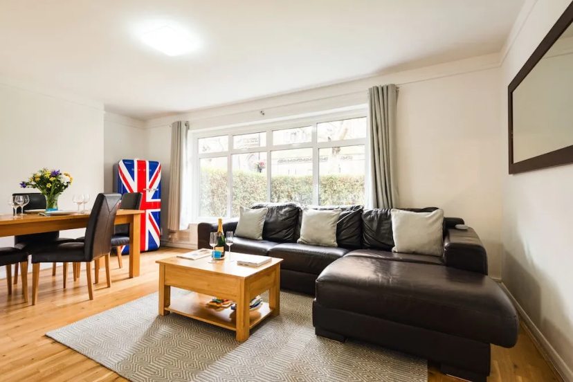 Цены на Bright And Spacious Philbeach Garden Apartment - Gk02 в Лондоне