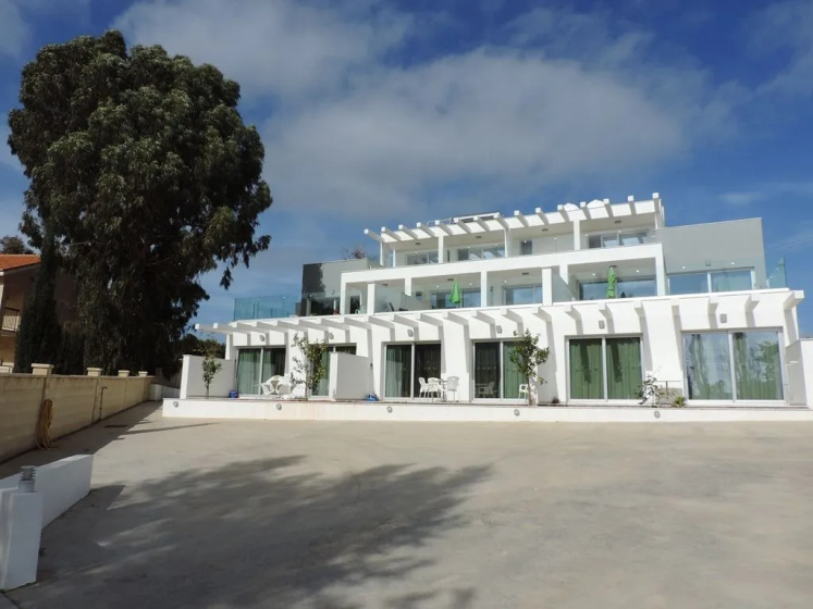 La Casa Di Napa — забронировать отель в Айя-Напа
