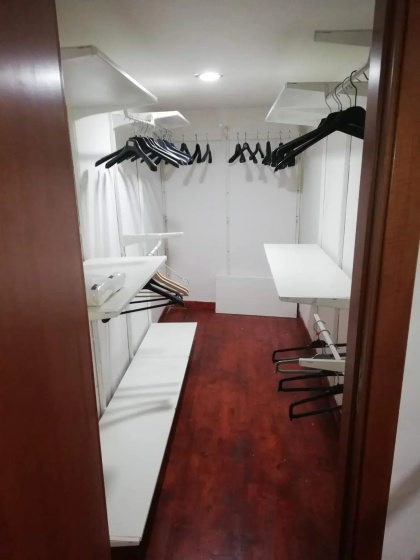 Цены на Aurora Apartment nel cuore di Napoli в Неаполе