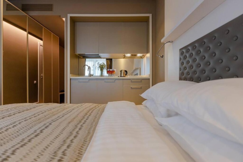 Цены на Bright and Cozy Studio Apartment In The Heart of Batumi в Батуми