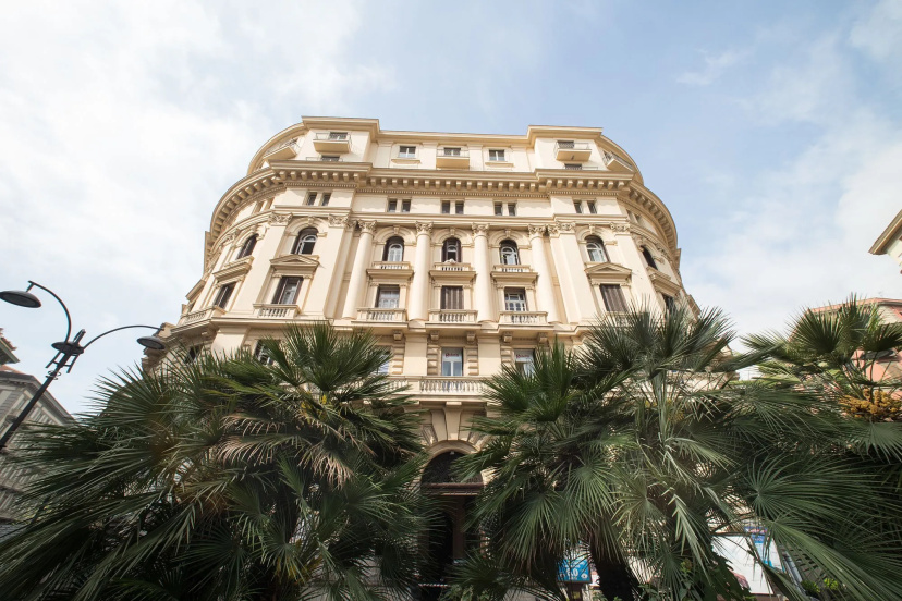 P.C. Boutique H. Napoli Centro — комфортный отель в Неаполе