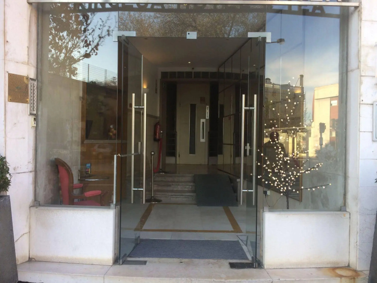 Stay Hotel Lisboa Centro Saldanha — отель в Лиссабоне для семейного отдыха
