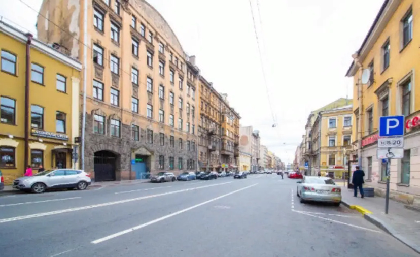 Достоевскинн на улице Жуковского 59 — забронировать отель в Санкт-Петербурге
