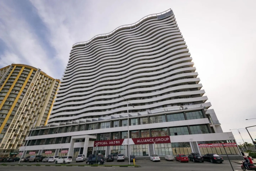 Apartment on Kobaladze str 2 — отель в Батуми, Грузия