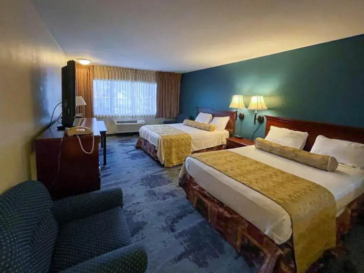 Portside Inn & Suites — отель с удобным расположением в Лос-Анджелесе