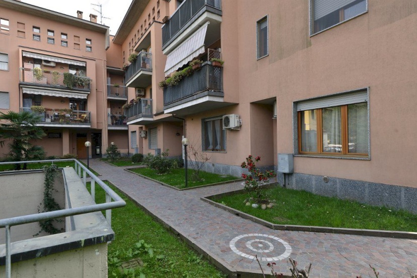 Heart Milan Apartment - Ripamonti — забронировать отель в Милане