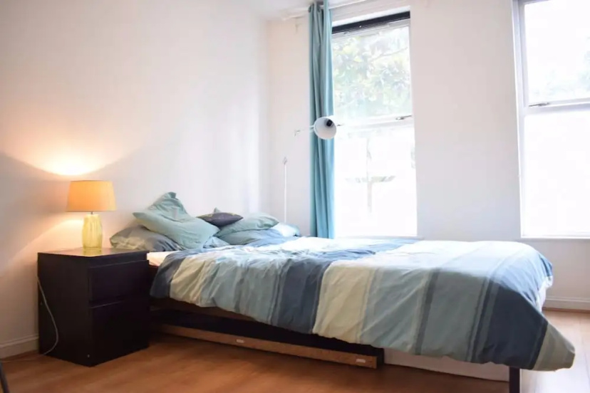3 Bedroom Flat Near Whitechapel — отель в Лондоне, Соединенное Королевство