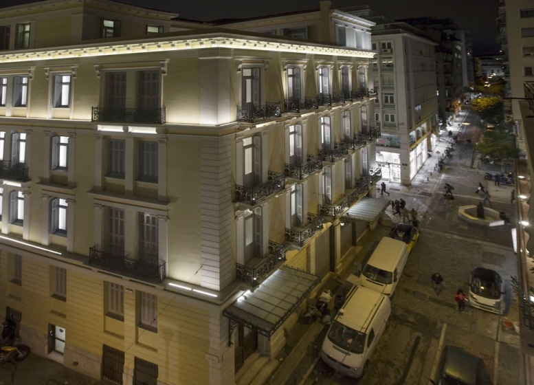 Downtown, classic apartment in Syntagma by GHH — отель с удобным расположением в Афины