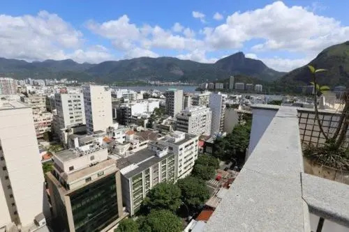 Cobertura Ipanema Vista Mar e Lagoa — отель с удобствами в Рио