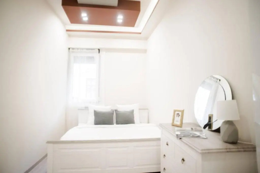 New luxury apartment in the center with A/C — отзывы гостей и цены