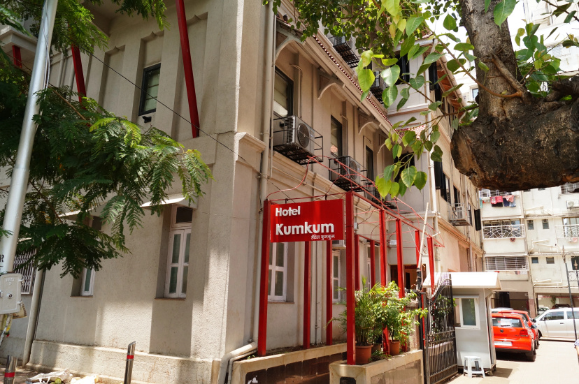 Hotel Kumkum — забронировать отель в Мумбаи