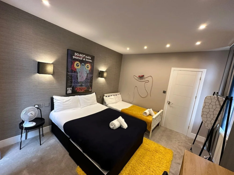 Themed Stunning 1-bed Apartment in London — комфортный отель в Лондоне