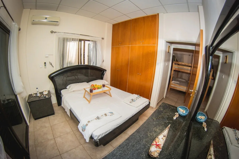 Villa Niki 3 — отель в Айя-Напа, Кипр