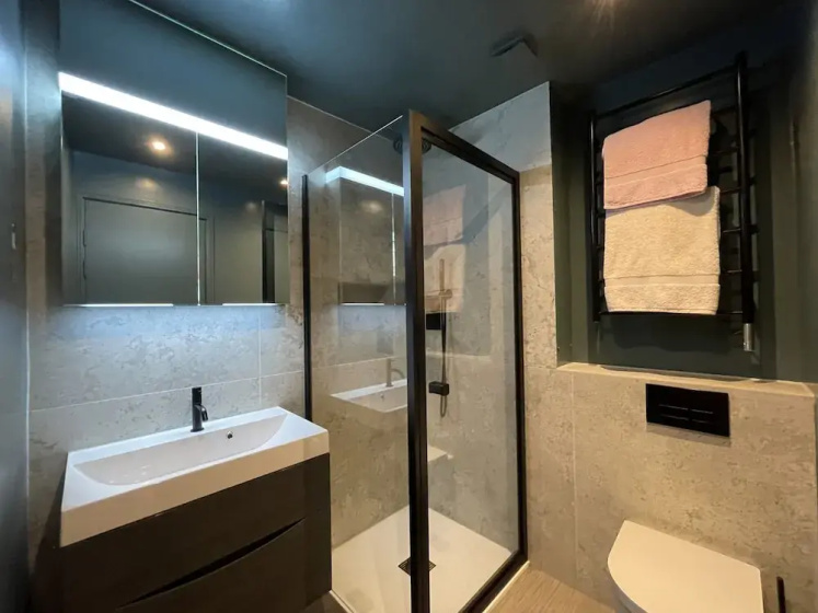 JOIVY Chic Mews house in S Kensington — отель с удобствами в Лондоне