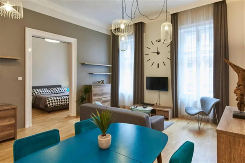 ORANGEHOMES High Class 2 bedroom Apartment — отель с удобствами в Будапеште