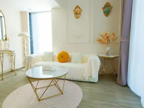 That Xinghe Viewing Apartment (Qingdao Azure Apartment Tian'an Digital City) — отель с удобным расположением в Циндао