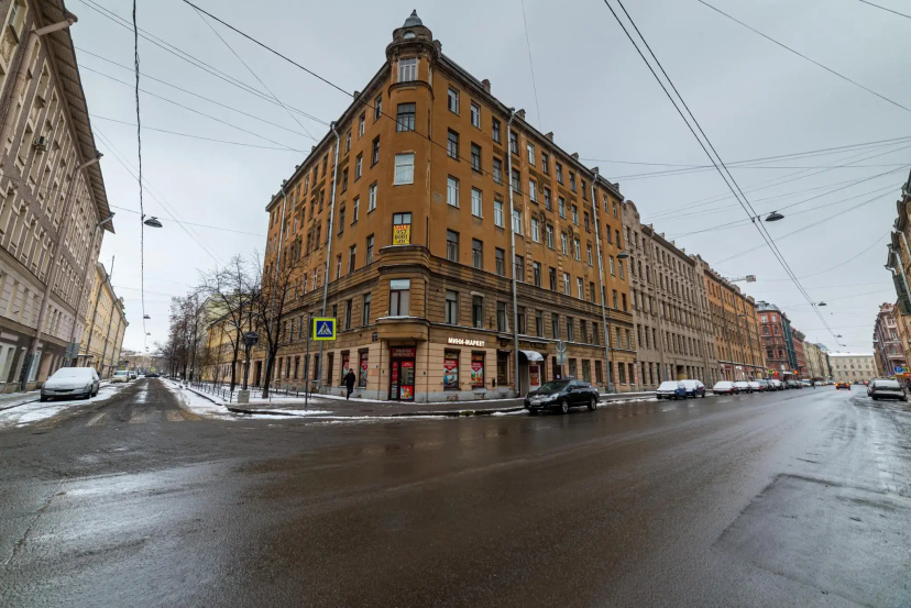 Цены на В центре на улице Бронницкая 19 в Санкт-Петербурге