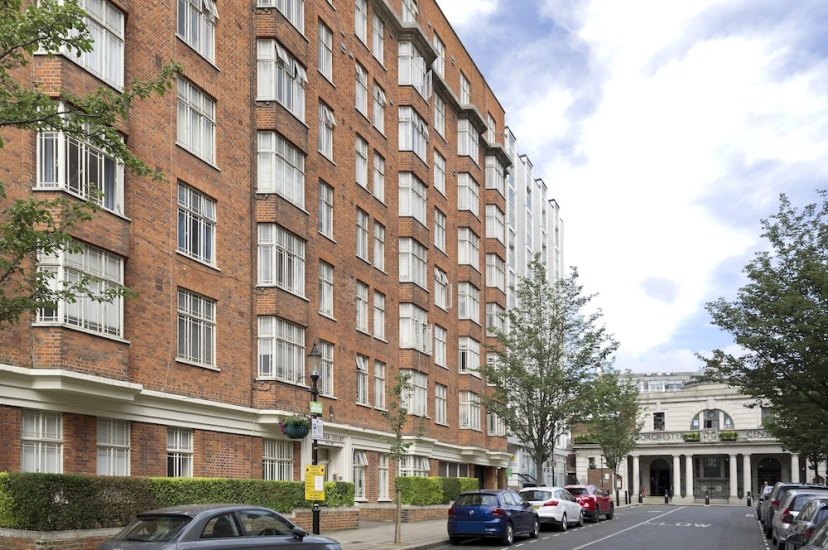 1 Bedroom Aprtmnt Bayswater — забронировать отель в Лондоне