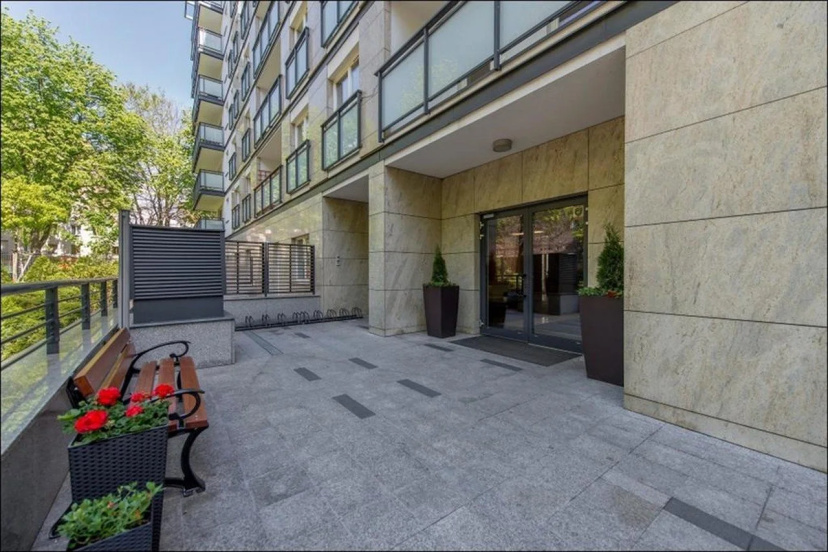 P&O Apartments Piekna — забронировать отель в Варшаве