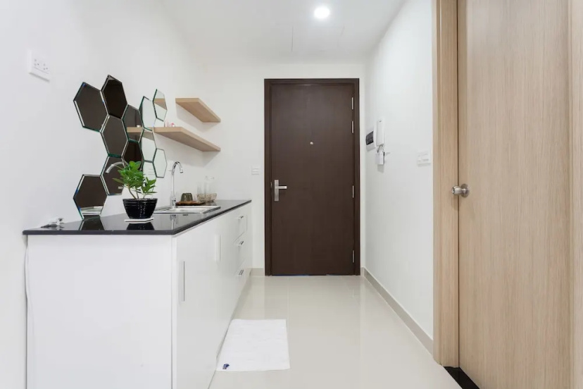 Minimalist Apartment Rivergate — комфортный отель в Хошимине