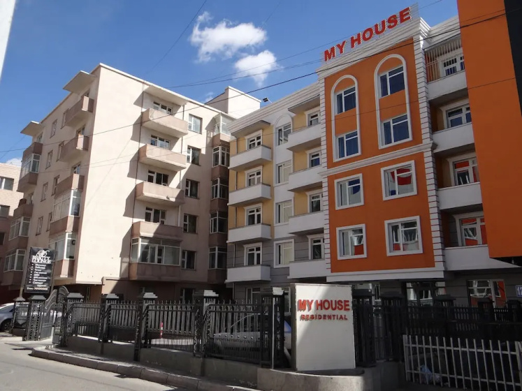 My House Residential 3 — отель в Улан-Батор, Монголия