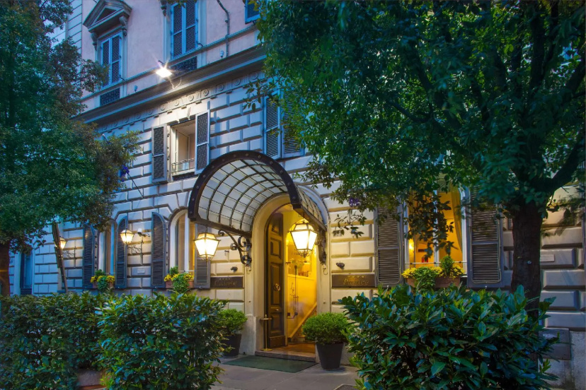 Hotel Ludovisi Palace — отель с удобным расположением в Риме