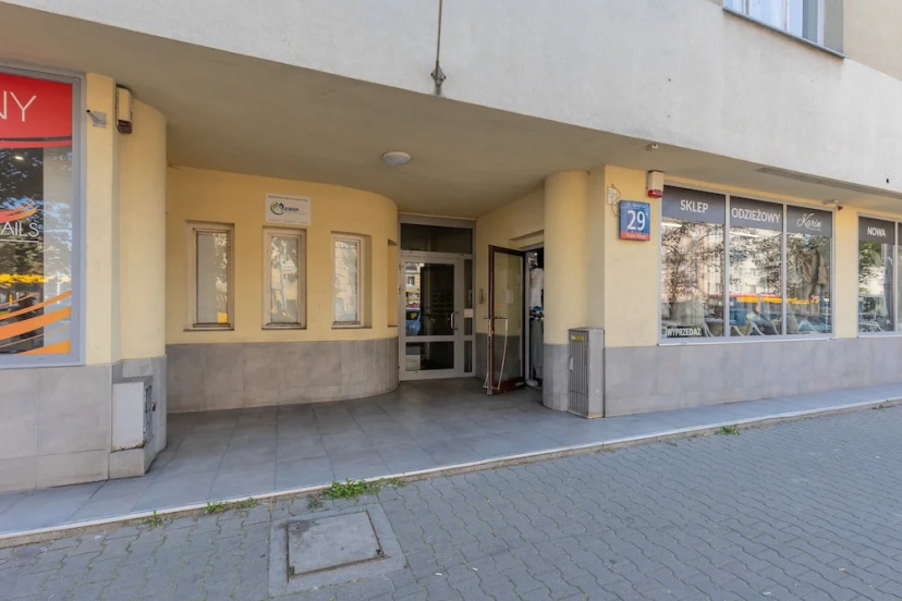 Comfy Studio Grójecka Warsaw by Renters — отель с удобным расположением в Варшаве