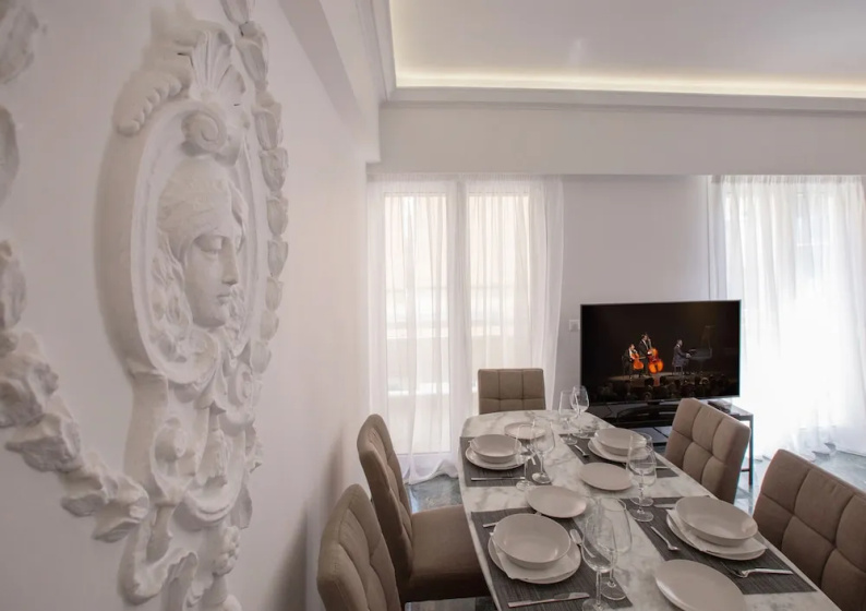 Roomy & Comfortable Apt Near Acropolis by GHH — отзывы гостей и цены