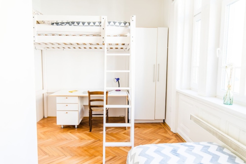 Bright and Sunny Apartment in The City Center! — отель с удобствами в Сараево