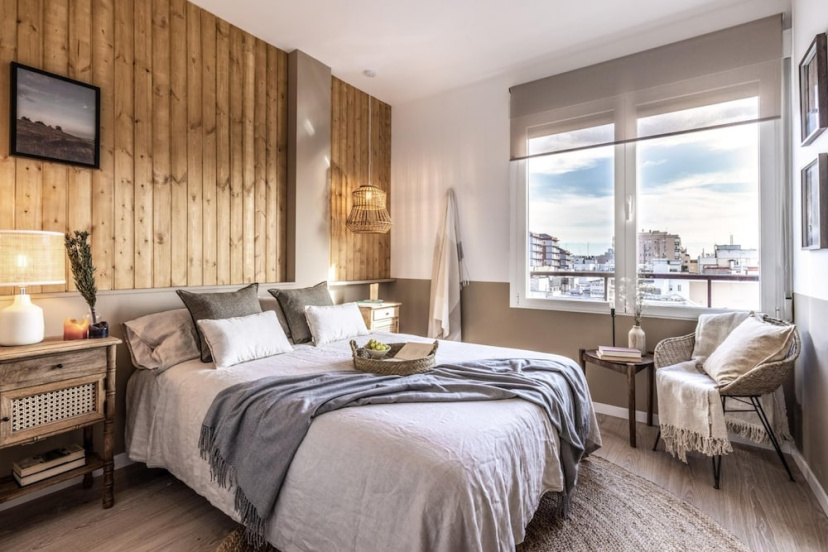 Monda - 2 Bedrooms and Terrace in Goya — отель с удобствами в Мадриде