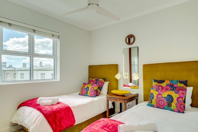 Eclectic Apartment in the Bustling De Waterkant 209 DWP — отель в Кейптауне, Южноафриканская Республика